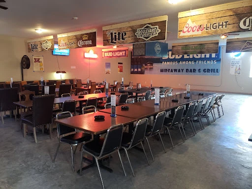 The Hideaway Warrensburg Missouri photo 10